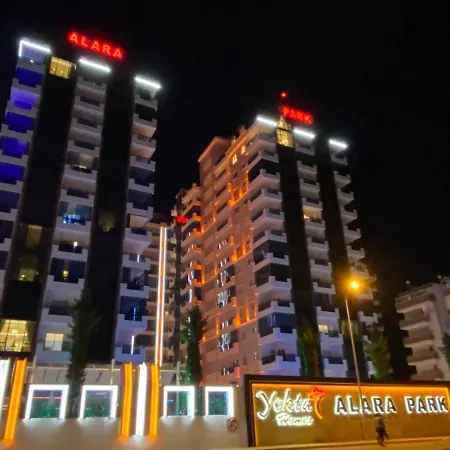Aparthotel Alara Park *